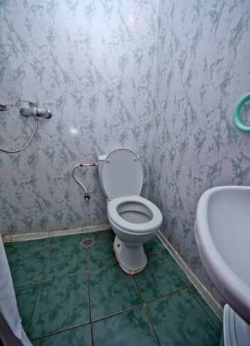 Фото номера  Стандартный двухместный номер с 2 отдельными кроватями Гостиница Золотая Чайка г. Береговое 36